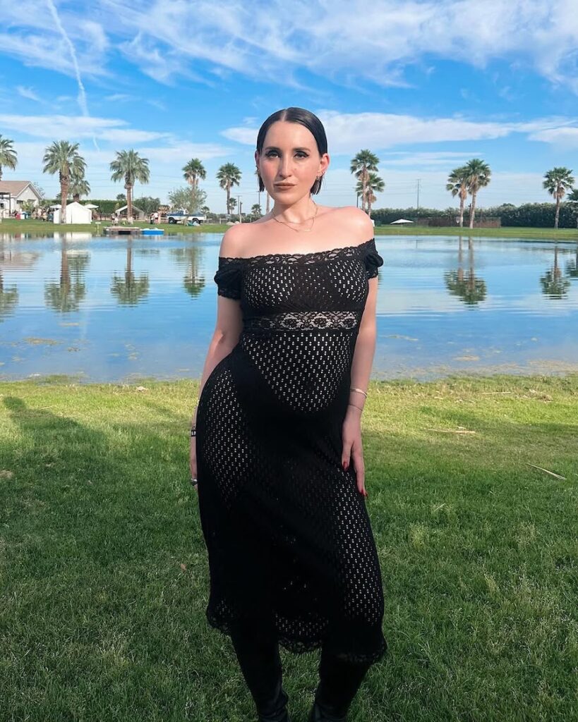 Harley Quinn Smith Goes Braless in the Desert!